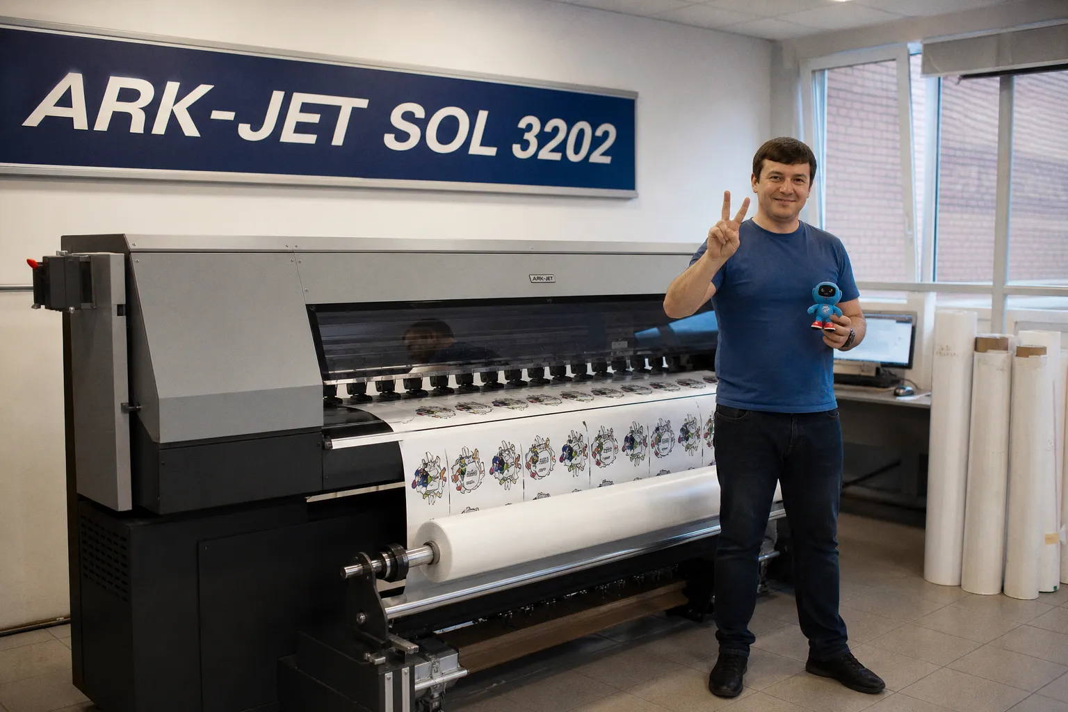 Широкоформатные принтеры Ark-Jet Sol 3202 усилили производственные мощности в регионах